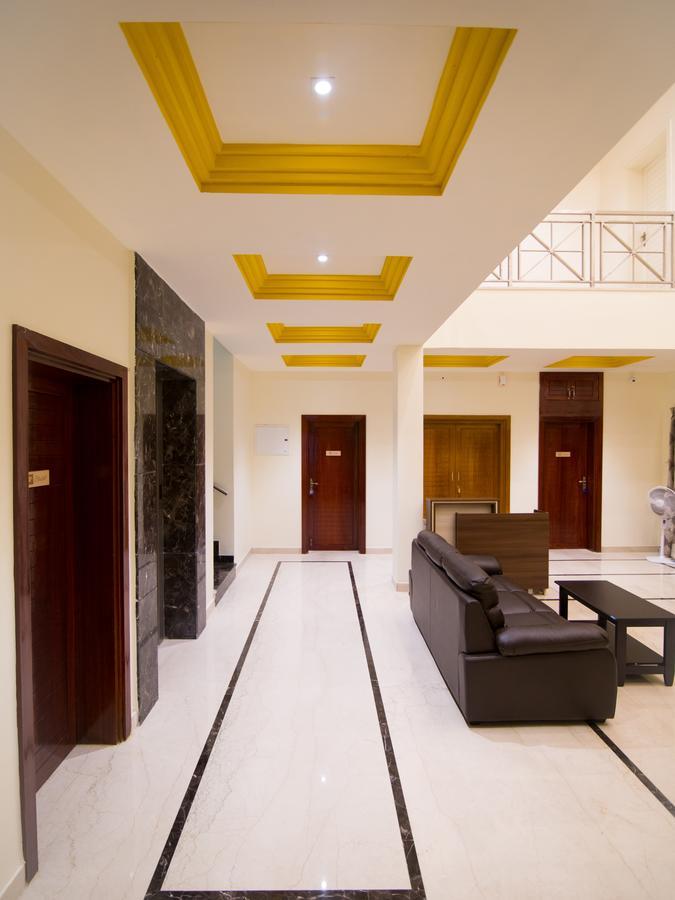 Iris Comfort Inn Chennai Ngoại thất bức ảnh