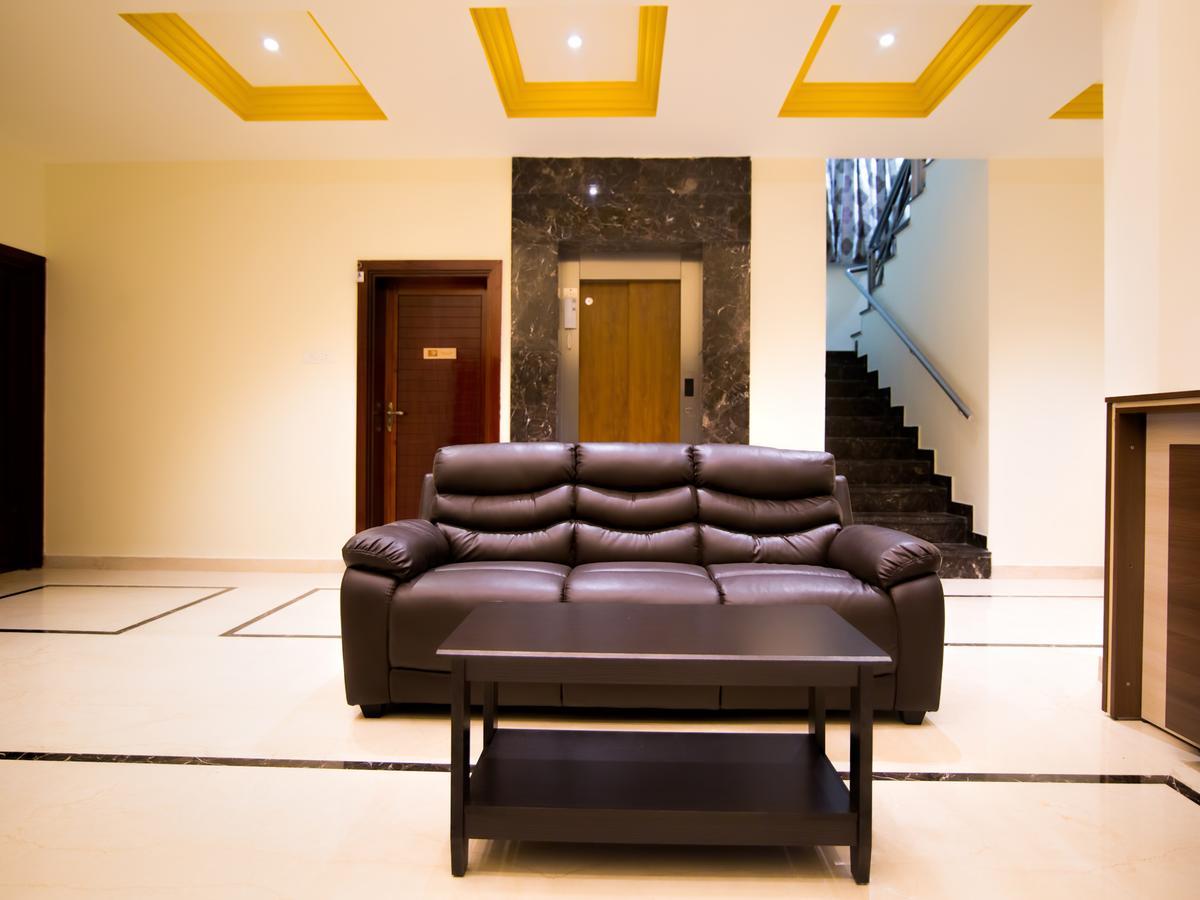 Iris Comfort Inn Chennai Ngoại thất bức ảnh