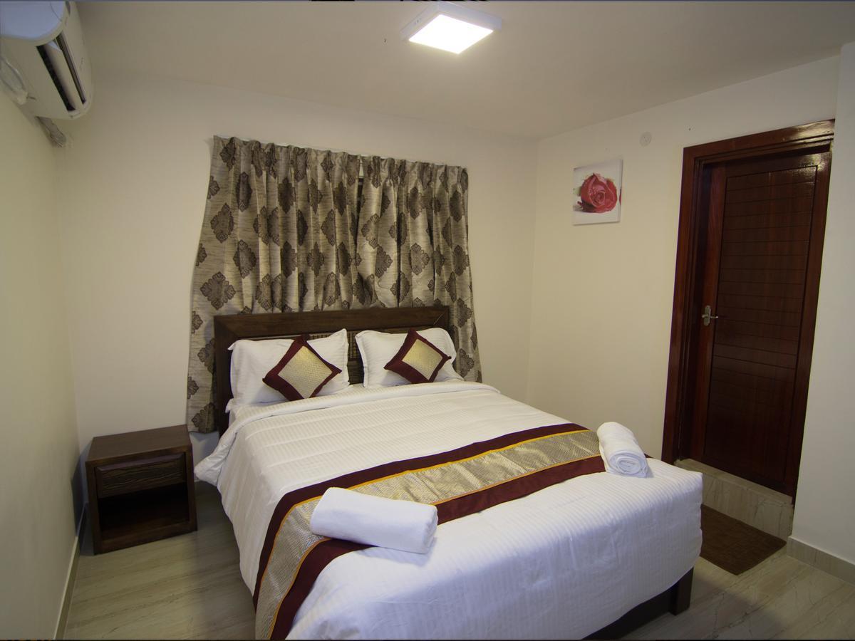 Iris Comfort Inn Chennai Ngoại thất bức ảnh