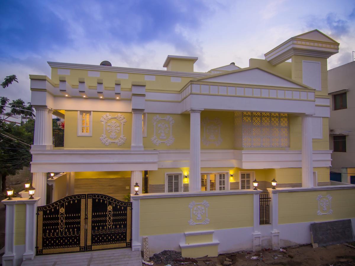 Iris Comfort Inn Chennai Ngoại thất bức ảnh